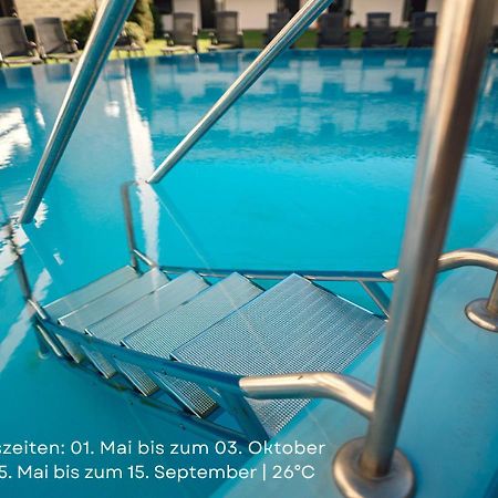 Sonnenstube - Westbalkon, Ruhige Lage, Sauna, Pool, Seenaehe, Dachterrasse Moehnesee Luaran gambar